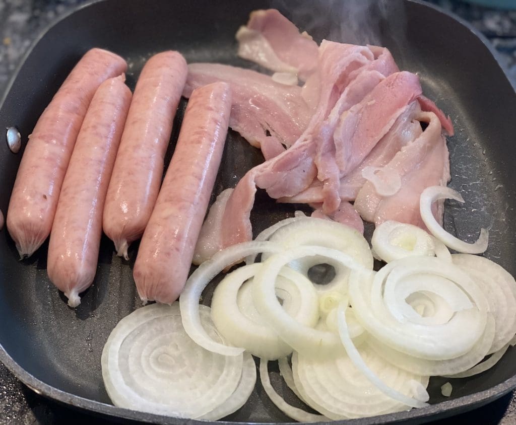 How to make The Ultimate Bacon and Sausage Sandwich