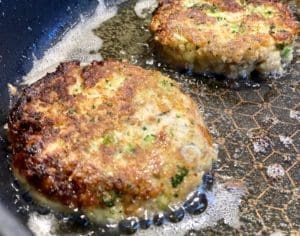 Salmon Patties with Cheese and Broccoli