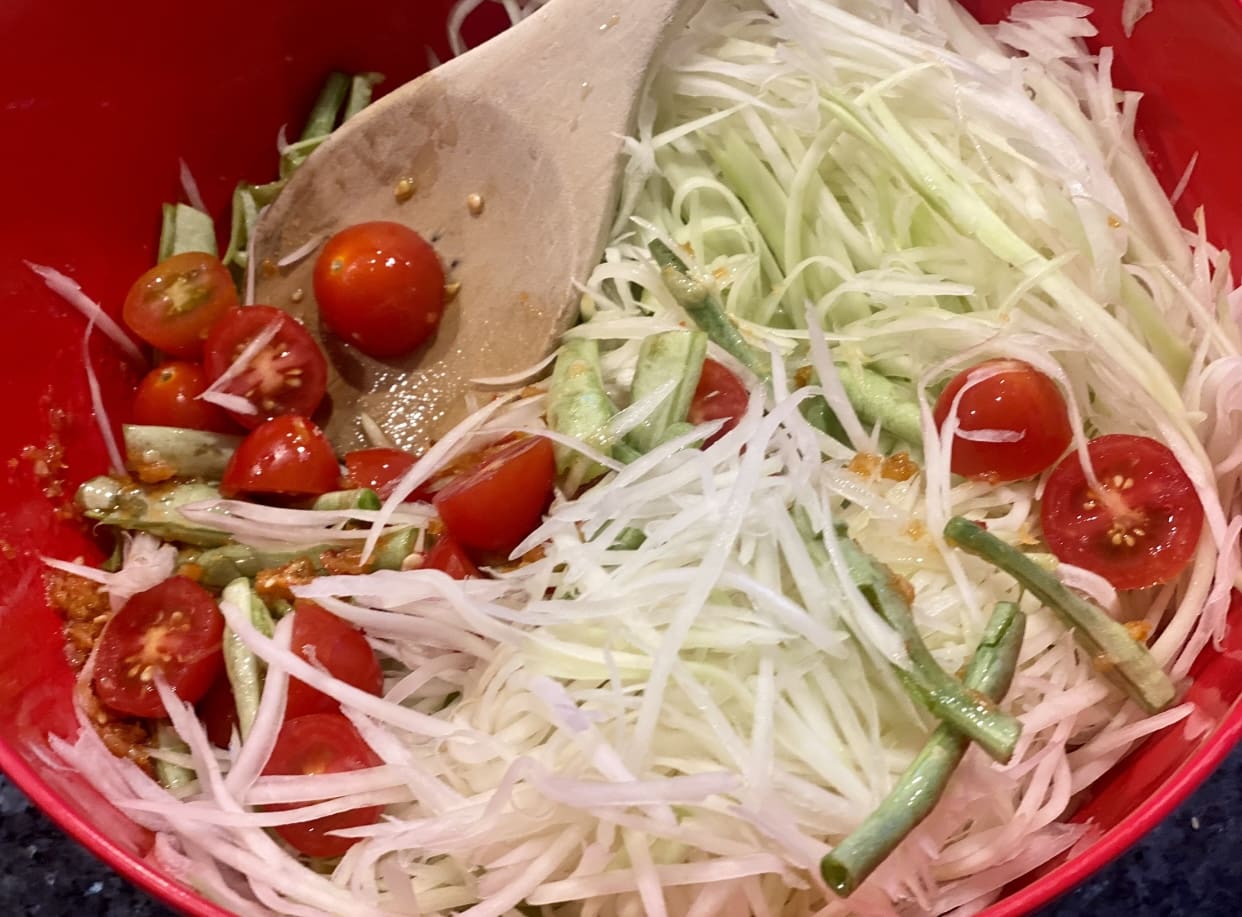 green papaya salad
