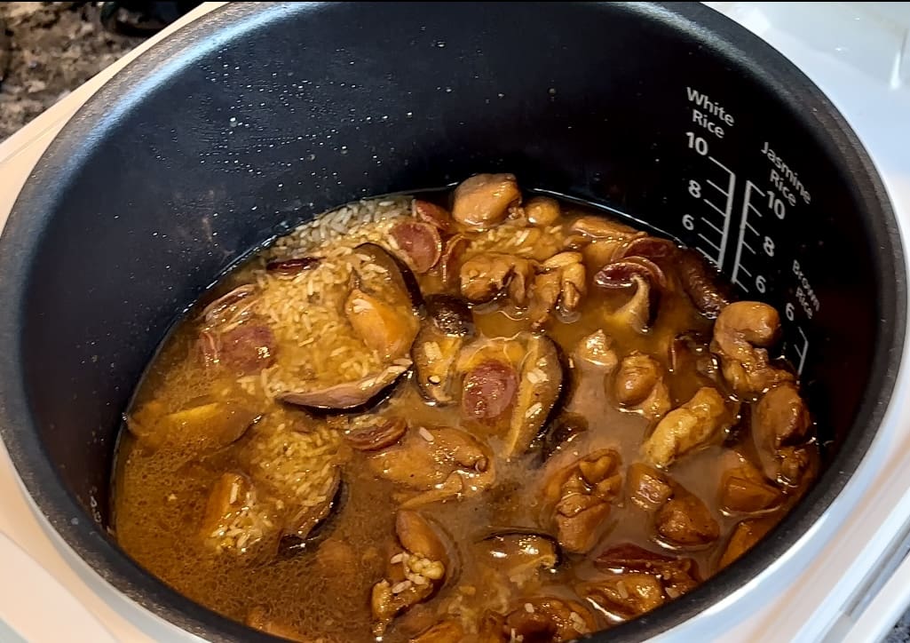 Claypot Chicken Rice