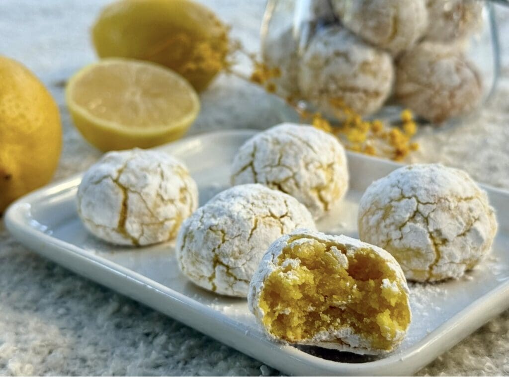 Lemon Amaretti Cookies